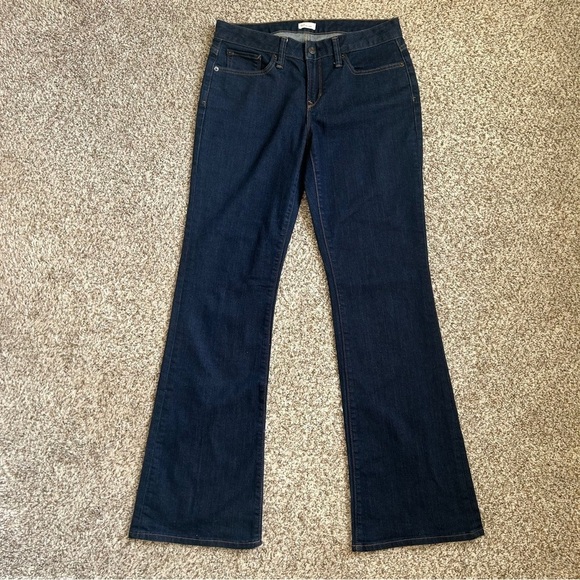 GAP Long and Lean Low Rise Bootcut Jeans Denim Casual 27 - Picture 1 of 8